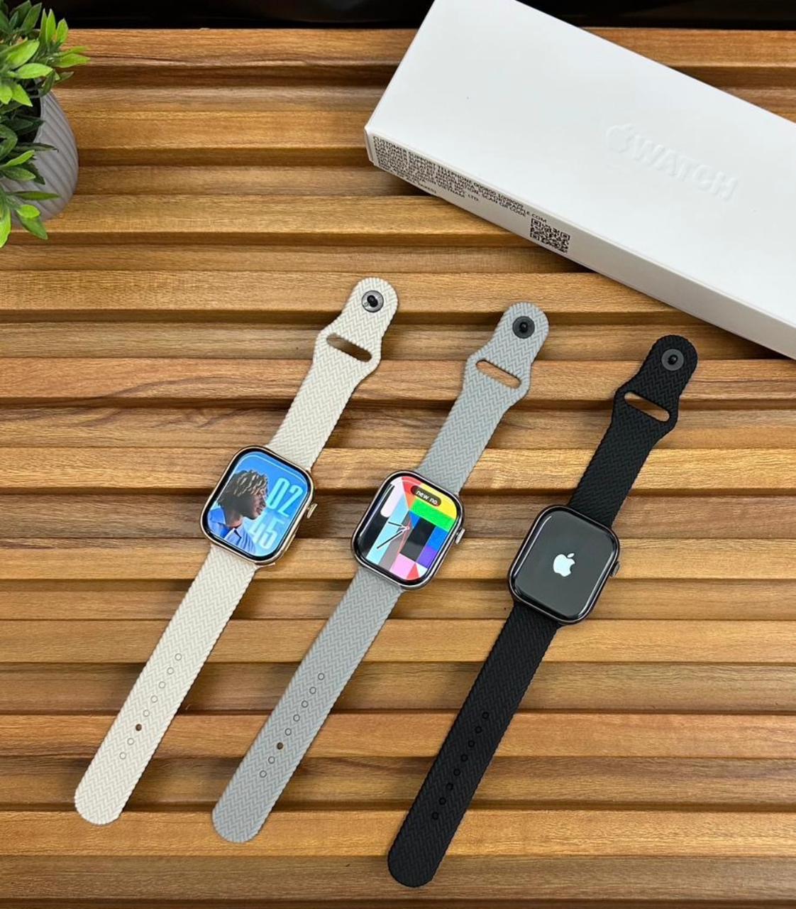 SERIES 11 (Logo) SNART WATCH
